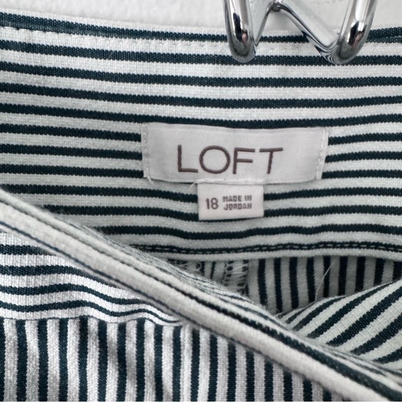 Loft cropped wide leg striped dressy pant Size 18 - Picture 4 of 7